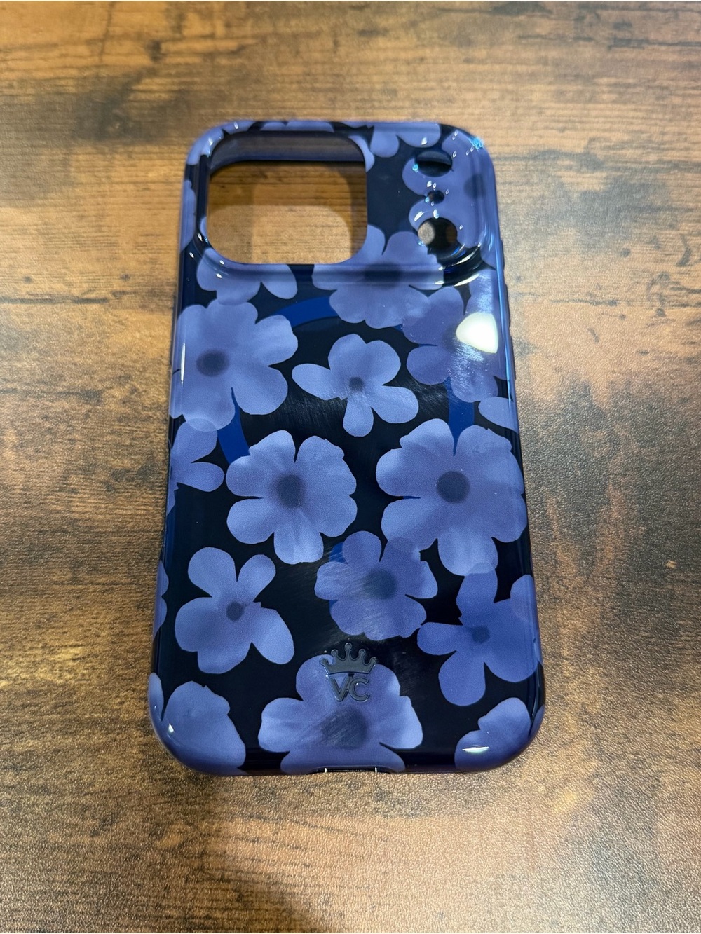 VELVET CAVIAR iPhone 17 Pro MagSafe Case - Midnight Blossom